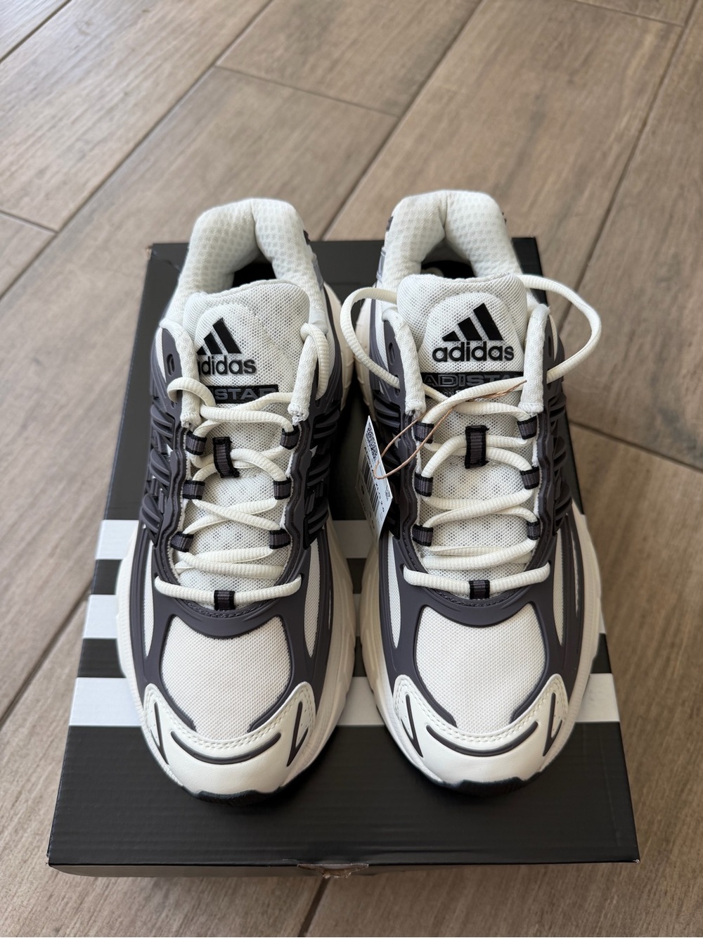 Adidas ADISTAR XLG 2.0 SHOES - Picture 6 of 8